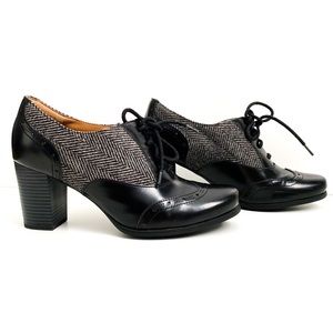 Clarks Artisan Shoes